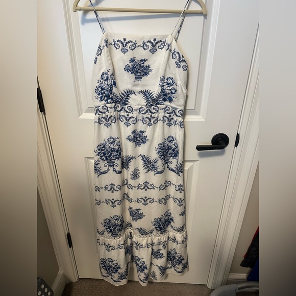 Sachin + Babi Dresses & Skirts - Sachin + Babi White Maxi Dress with Blue Floral Print